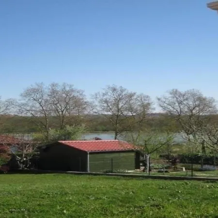 Samatan, 4 Pieces, 6 Personnes - Fr-1-483-91 Holiday home